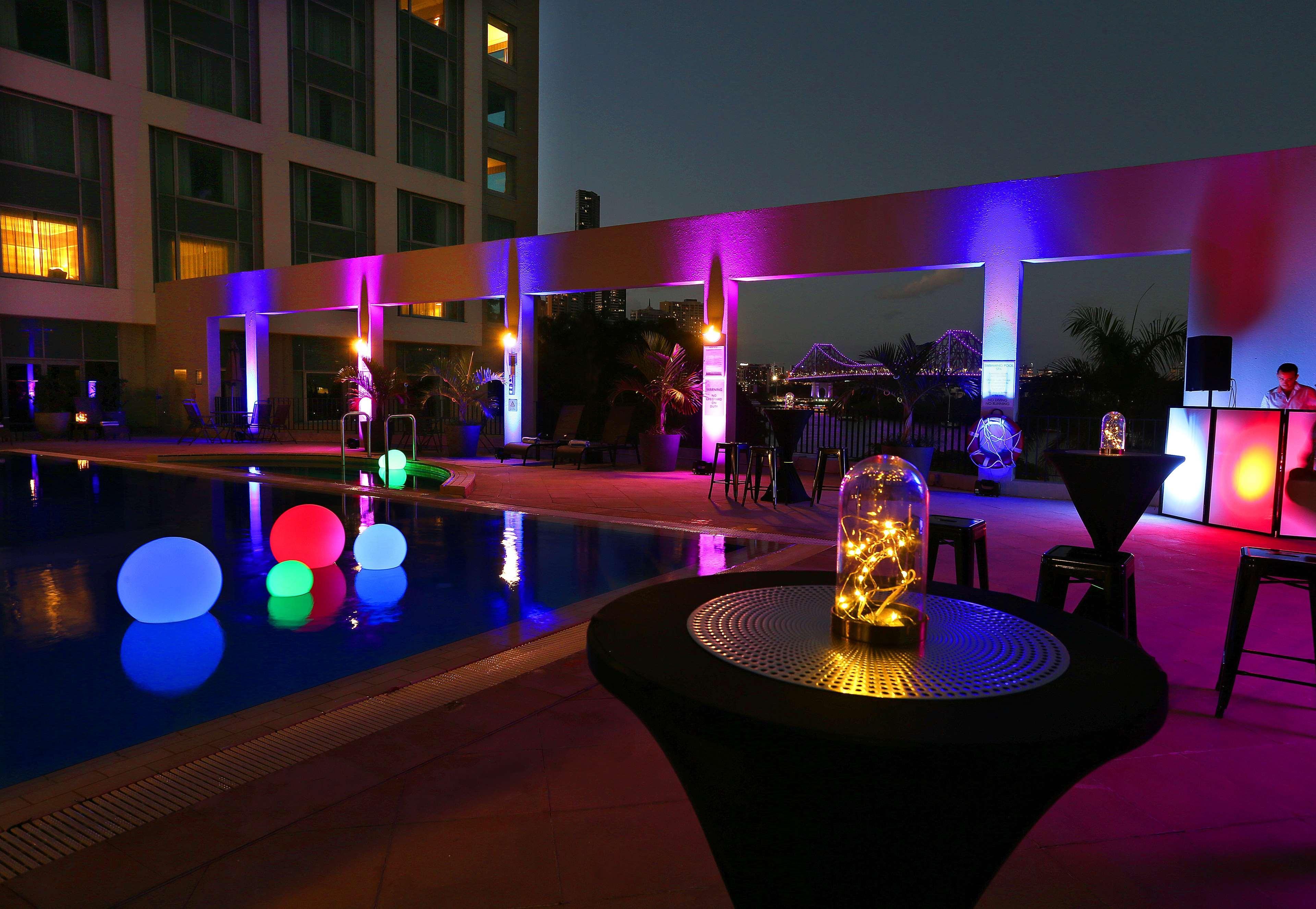 Stamford Plaza Brisbane Ξενοδοχείο Εξωτερικό φωτογραφία The pool at the hotel