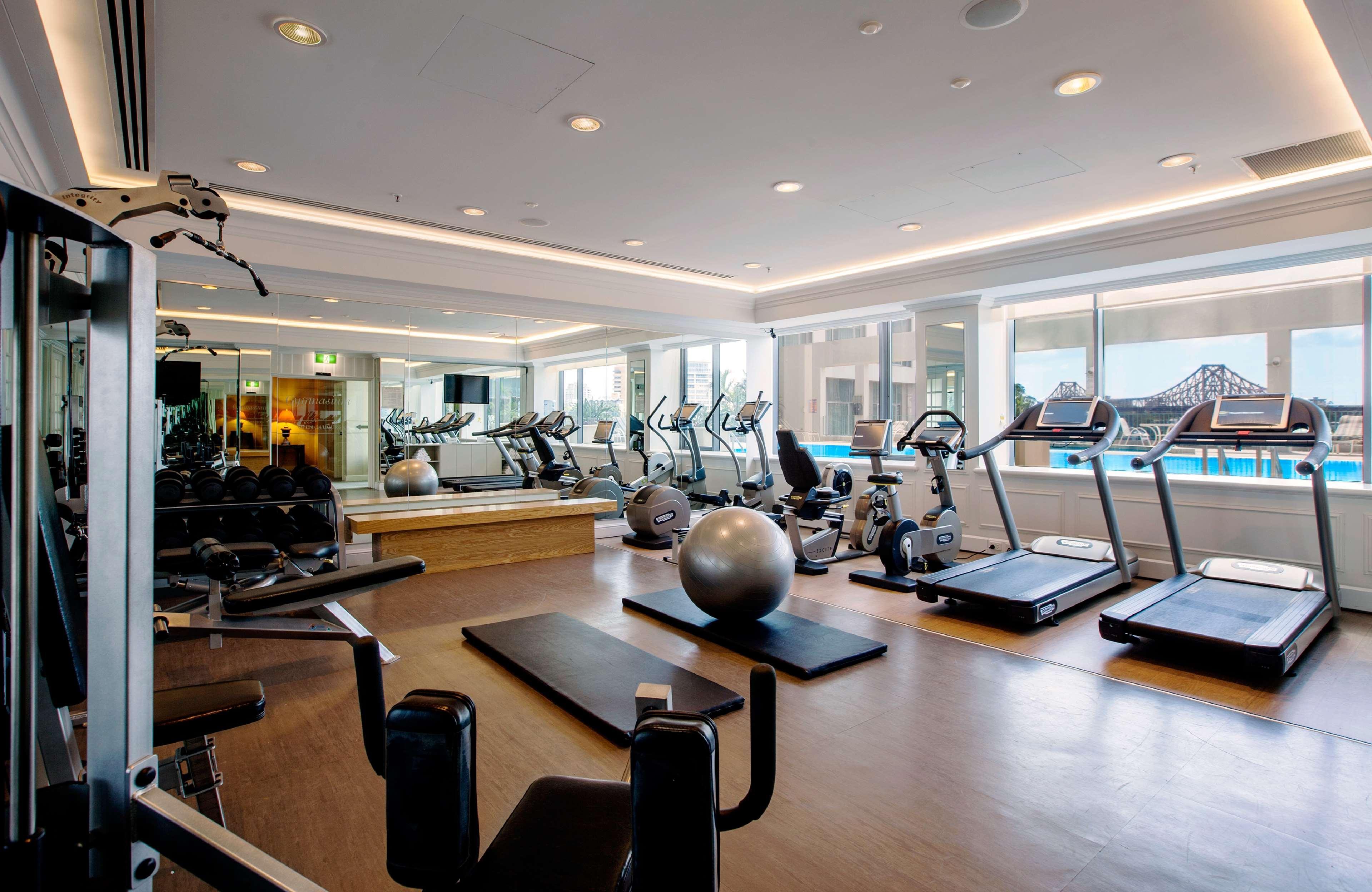 Stamford Plaza Brisbane Ξενοδοχείο Εξωτερικό φωτογραφία The gym at the Mandarin Oriental, London
