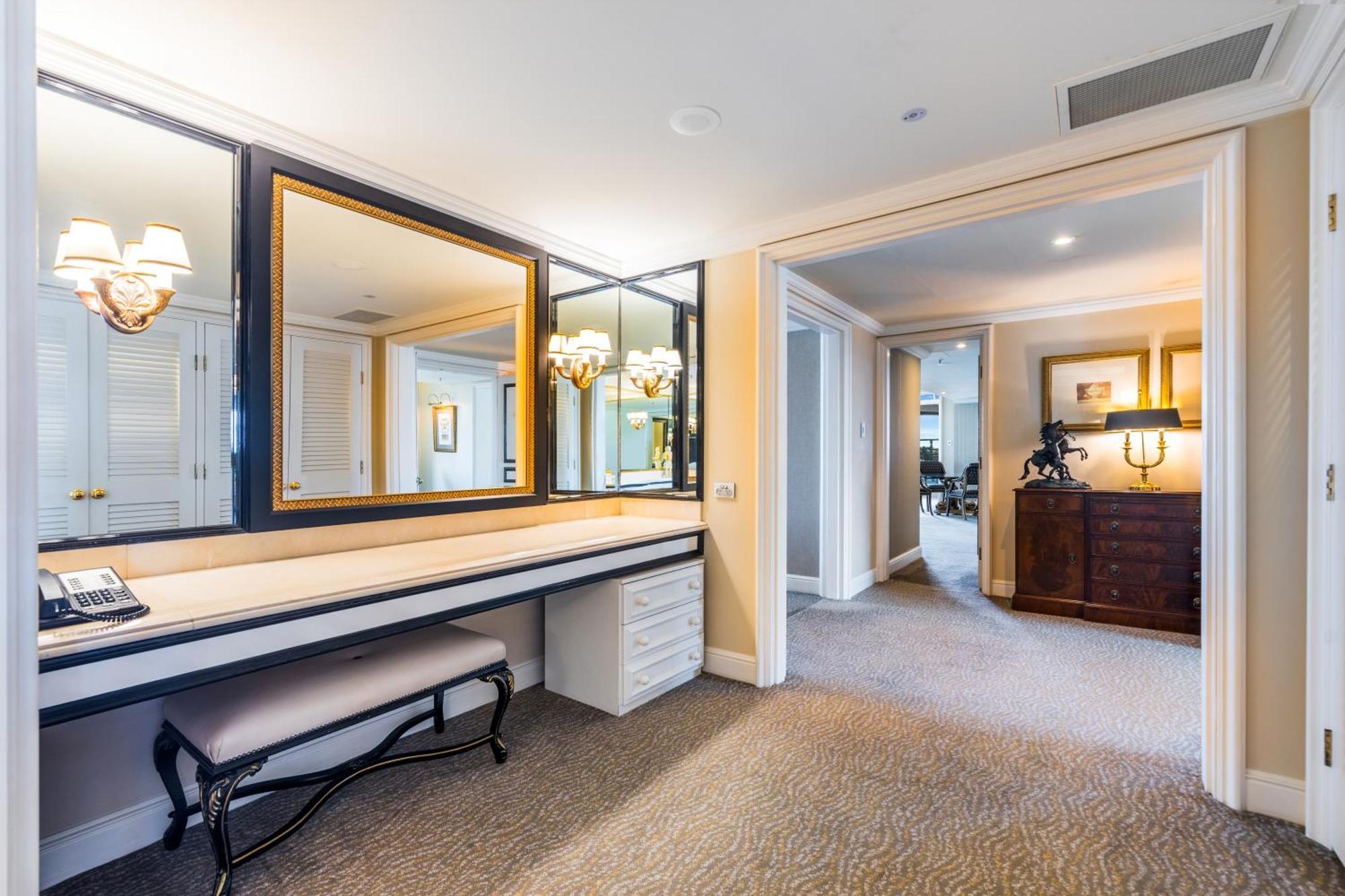 Stamford Plaza Brisbane Ξενοδοχείο Εξωτερικό φωτογραφία A suite at the Ritz-Carlton