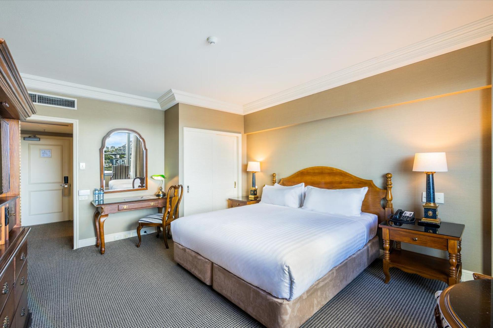 Stamford Plaza Brisbane Ξενοδοχείο Εξωτερικό φωτογραφία A room at the Cape Town Protea Hotel